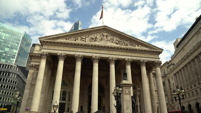 Former stock exchange located in London, it was the main one in England and the United Kingdom