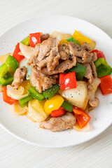 Stir Fried Pork with Black Pepper