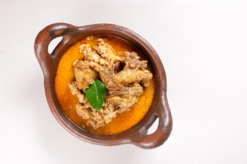 Tumpang Koyor is Indonesian Traditional Dish from Salatiga, made from Fatty Meat with Tempeh in Savory and Spicy Sauce.