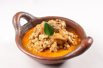 Tumpang Koyor is Indonesian Traditional Dish from Salatiga, made from Fatty Meat with Tempeh in Savory and Spicy Sauce.