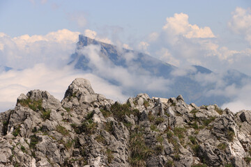 Faszination Alpen; Blick vom Schober auf den verhüllten Schafberg