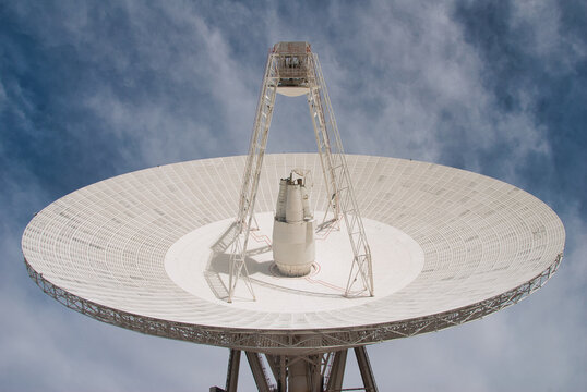 Fort Irwin, California, United States – NASA's Jet Propulsion Laboratory's Goldstone Deep Space Communications Complex tracks and communicates with interplanetary space missions. - Powered by Adobe