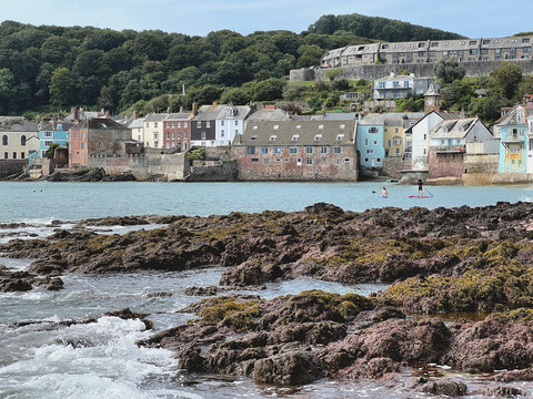 Bucht von Kingsand in Cornwall 