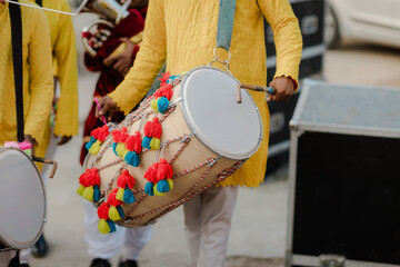 dhol drum
