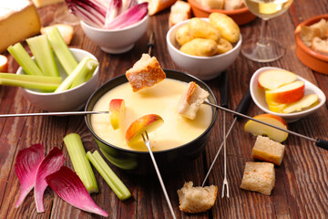 vegan cheese fondue with vegetables