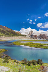 Beautiful Scenery of Sapu Mountain and Plateau Lakes in Xizang Autonomous Region of China