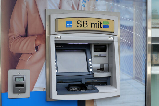 Hypobank Vorarlberg Bnkomat