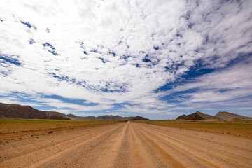 Wide gravel road in Namib Naukluft NP