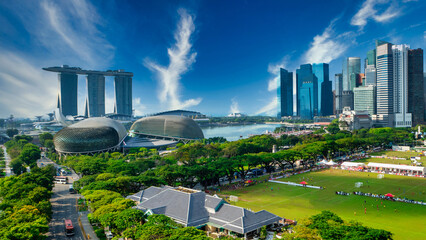 Singapore city skyline of business district downtown in daytime. - obrazy, fototapety, plakaty