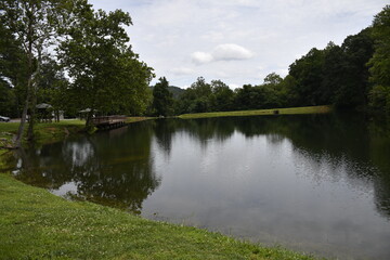 Fototapeta na wymiar Lake and green around, Mint Springs Valley Park, Crozet, Virginia