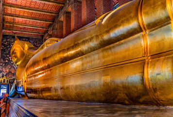  Long Reclining Buddha Front Wat Pho Bangkok Thailand