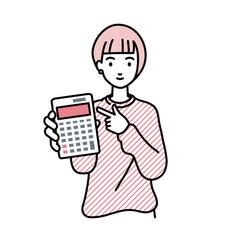 立って電卓を指差してこちらに向けて見せているスウェットの女性