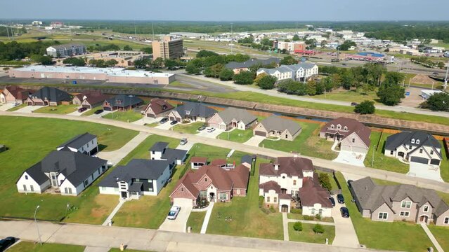 Aerial video luxury single family homes in Beaumont Texas