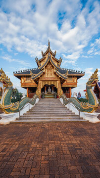 Wat Baan Den Chiangmai Thailand Landmark วัดบ้านเด่น บ้านเด่นสะหรีศรีเมืองแกน เชียงใหม่ ประเทศไทย วัด buddha image landscape