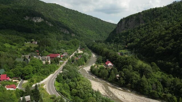 Discovering Lepsa, the Enchanting Mountain Settlement. Romania Scenic Overflight