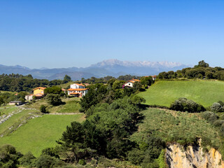 Fototapeta na wymiar Beautiful views of the Cantabrian coast