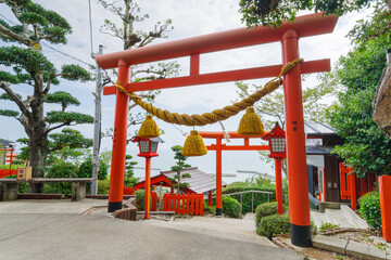 荒熊神社の赤い鳥居　愛知県南知多町