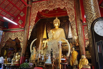 Buddha temple bouddhiste Chiang Maï