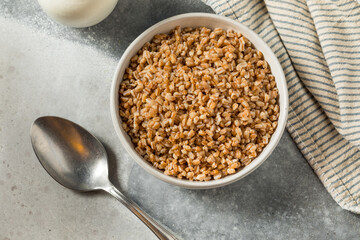 Cooked Organic Farro Grain