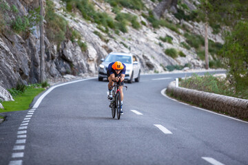 Triathlon Training auf dem Zeitfahrrad auf Mallorca
