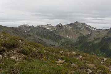 Sommets au-dessus de Fiss