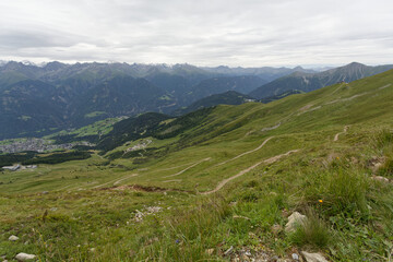 Sommets au-dessus de Fiss