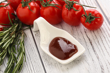 Tomato barbecue sauce on the bowl