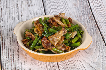 Roasted bacon with green bean