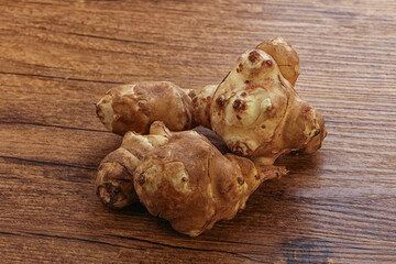 Raw dietary Jerusalem artishoke - topinambur