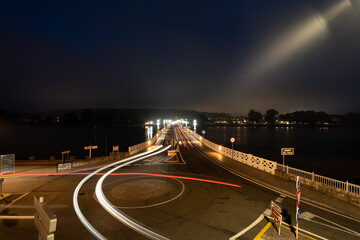 larga exposici&oacute;n en puente