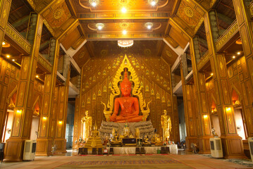 Fototapeta na wymiar Phra Somdej Ong Pathom Pang Maha Chakkraphat (Buddha wearing the emperor's robes), which is a rare Buddha image in Thailand. is the president of the Buddhist church at Wat Nong Phong Nok temple. 
