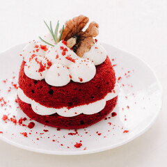 cheesecake with strawberries