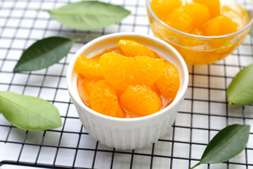 Mandarin orange in sweet syrup