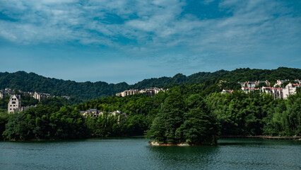 Tiandaohu is located in Hushi Town, Chishui City, Zunyi City, Guizhou Province, China. Chishui is famous for its bamboo forestry