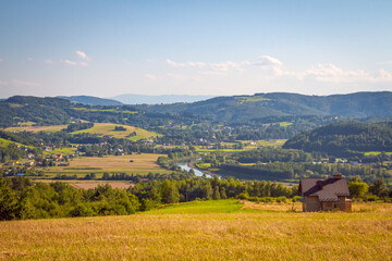 Roztoka-Brzeziny, small willage next to Rożnowskie lake in Lesser Poland, mountains view    Roztoka-Brzeziny, mała wieś obok Jeziora Rożnowskiego w Małopolsce  © Adrian White