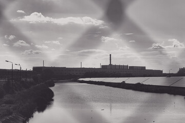 Between Past and Present: Observing a Nuclear Power Plant in Decommissioning