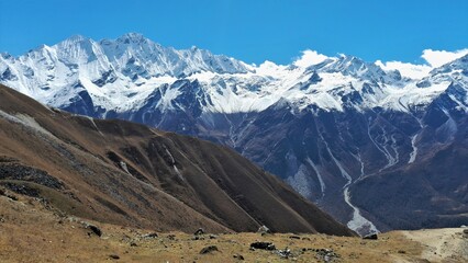 langtang tsergo ri hike