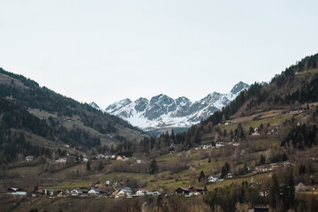 Fototapeta premium mountain village in the Austrian Alps. Mountain landscape with houses and farms