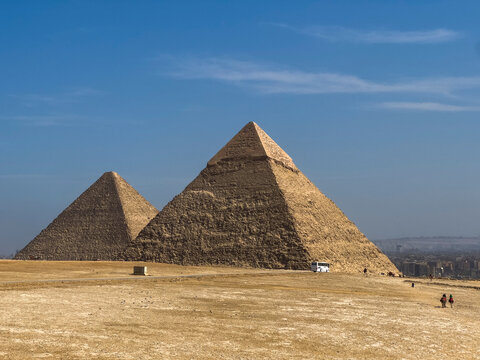 The Giza pyramid complex, UNESCO World Heritage Site, West Bank of the River Nile, near Cairo, Egypt, North Africa, Africa