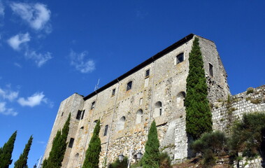 Ruine des Papstpalasts in Montefiascone