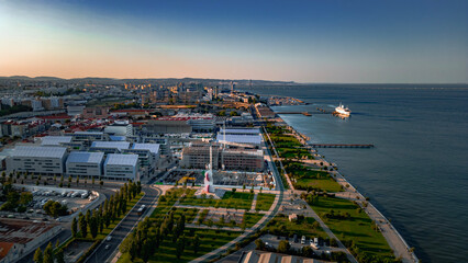 Beira Rio Tejo Portugal Braço de Prata
Cabo Ruivo Marvila Parque Lisboa Verão Europa Docas...
