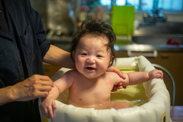 baby in the bath