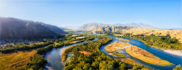 D NZ Kurow island vale high pan
