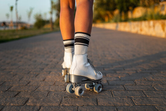 skating through the city