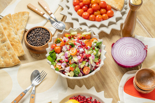 Refreshing and Light Vegan Salad