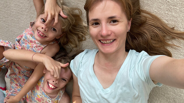 Selfie time with mommy