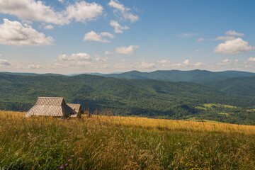 house in the Bieszczady mountains © Rafał Bieroza