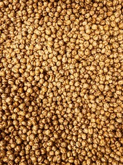 Roasted, yellow chickpeas . Turkish name, sari leblebi