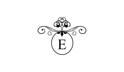 LUXURY EAR RINGS LOGO E