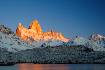 Mt Fitz roy sunrise from Laguna Capri (Torres del Paine National Park)